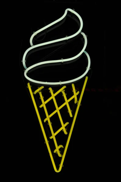 Crème glacée cône néon signe — Photo