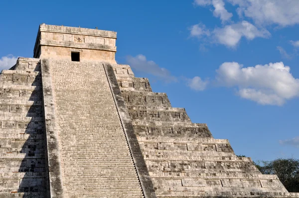 Popüler turistik desti Meksika Chichen Itza antik kalıntılar vardır — Stok fotoğraf