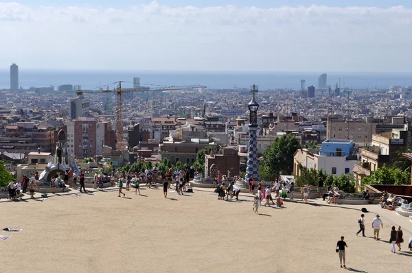 Barcelona - 24. července: park guell, obecní zahrady navrhl — Stock fotografie