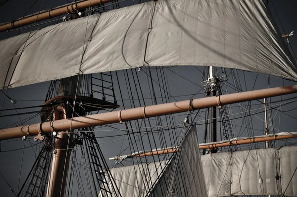 Pirat fartyg mast — Stockfoto