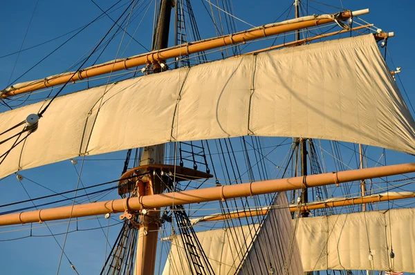 Pirate schip mast — Stockfoto