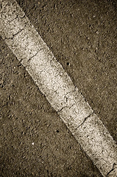 Asfalt met diagonale lijn — Stockfoto