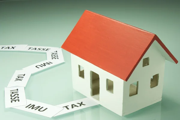 Domácí daně — Stock fotografie