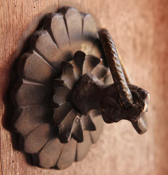 Antique Door Handle — Stock Photo, Image