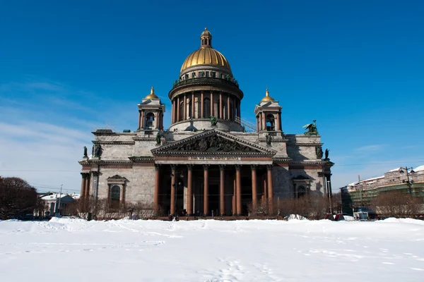 Isakiyevsky 大教堂寺庙园林环境 — 图库照片
