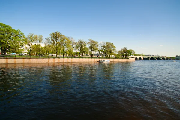 サンクト ・ ペテルブルグの堤防 — ストック写真