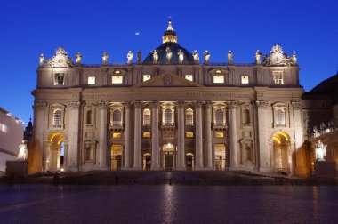 saint peter Meydanı'nda gece