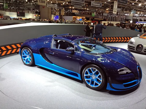 Blue Bugatti Veyron Royalty Free Stock Photos