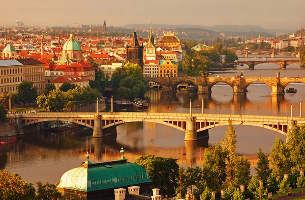 sabah Prag köprüler