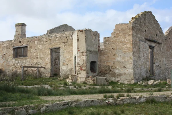 Руины старого здания — стоковое фото