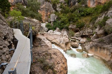 Vero nehir gorges