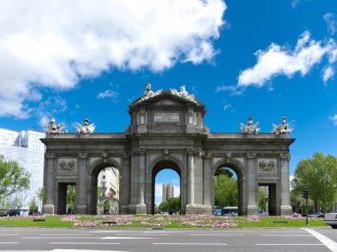 Puerta de Alcala clipart