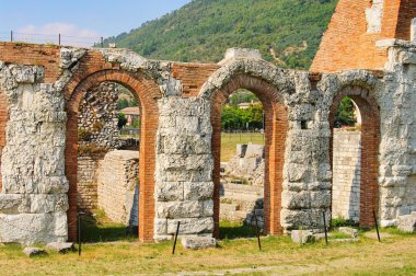 Gubbio amfitiyatro 01