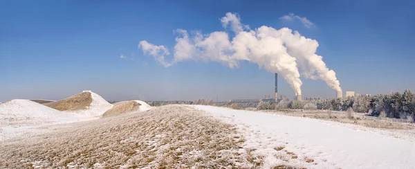 Kraftwerk Boxberg im Winter 04 — Stockfoto