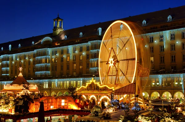 Dresdener Weihnachtsmarkt 12 — Stockfoto