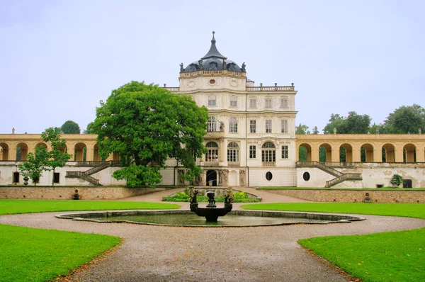 Schloss Ploskovice 01 — Stockfoto