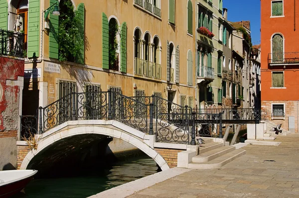 Venedik canal 01 — Stok fotoğraf