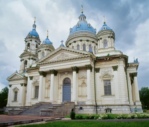 수 미, 우크라이나에서 삼 위 일체 성당 — 스톡 사진