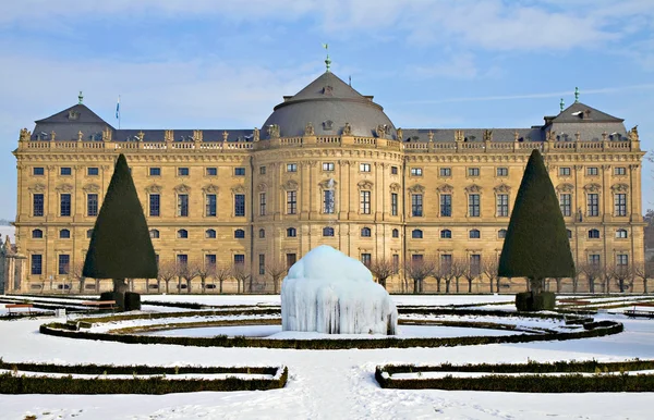 Fontana di ghiaccio alla Residenz zu Wuerzburg — Foto Stock