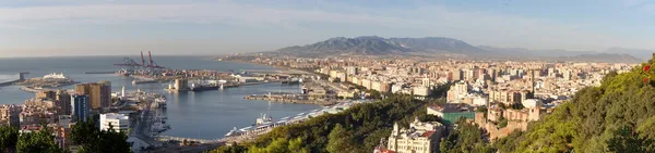 Panorama över malaga — Stockfoto