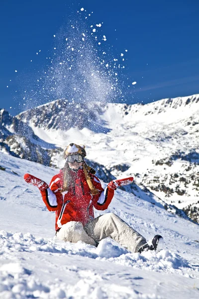 Leende flicka snowboardåkare — Stockfoto