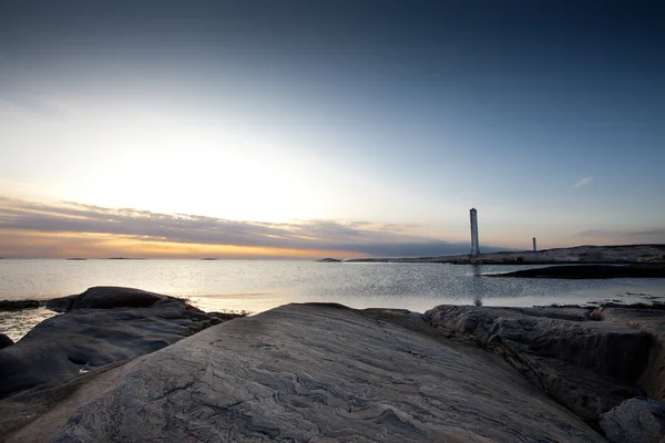 Маяк на шведском побережье — стоковое фото