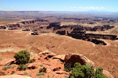 Canyonlands: krater taş anıtlar ve sütunlar