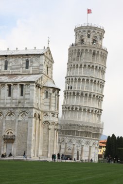 Pisa leaning tower