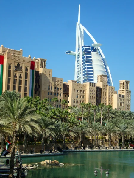Бурдж аль-Араб в Дубаї — стокове фото