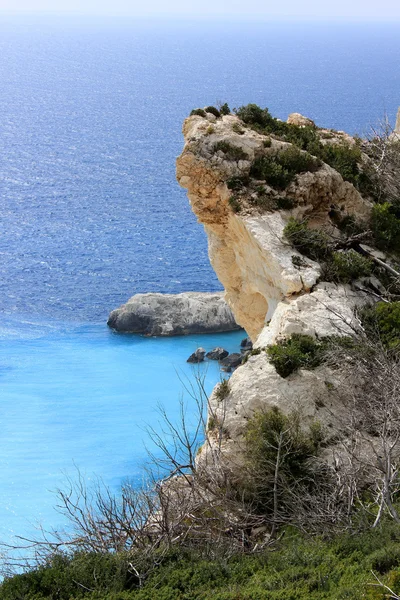 悬崖，西侧的扎金索斯，希腊岛 — 图库照片