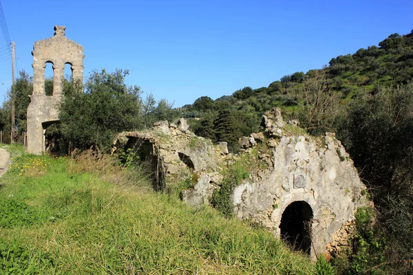 Руины старой церкви, остров Закинф, Греция — стоковое фото