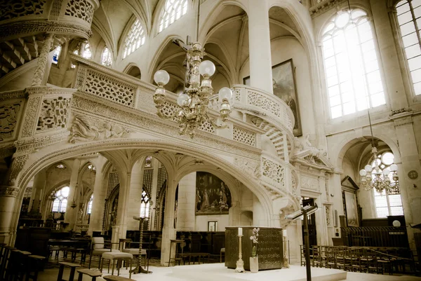 Paris 'teki kilise — Stok fotoğraf