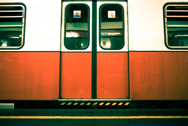 Wake of a subway train — Stock Photo, Image