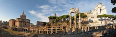 Roma Forumu ve anıt Victor emmanuel II