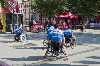 Erkekler tekerlekli sandalye basketbol eylem