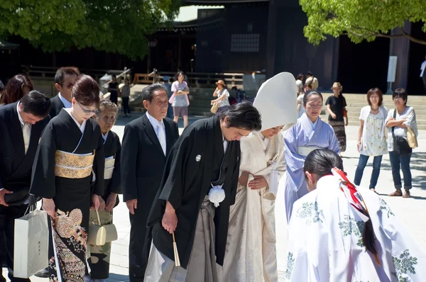 Feiring av et tradisjonelt japansk bryllup – stockfoto