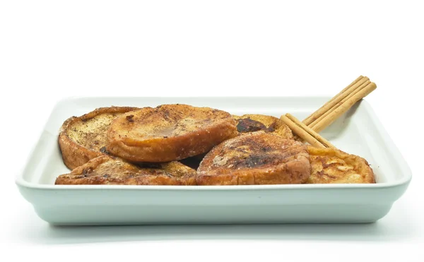Torrijas, типичный испанский сладкий — стоковое фото