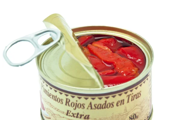 Tin of red peppers — Stock Photo, Image