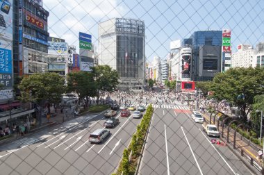 Shibuya geçerken, tokyo