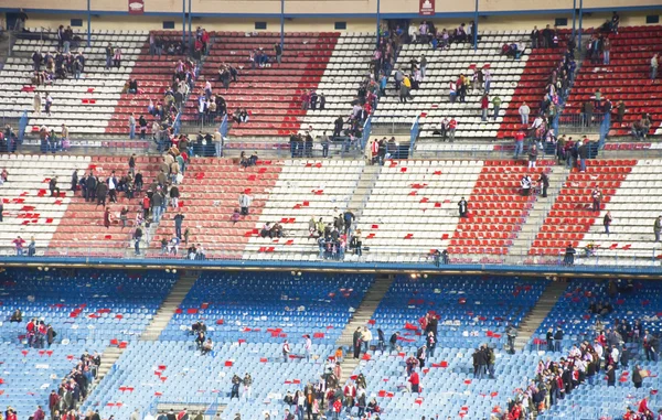 Arquibancadas do estádio Vicente Calderon, Madrid, Espanha — Fotografia de Stock