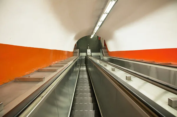Escalera del metro —  Fotos de Stock