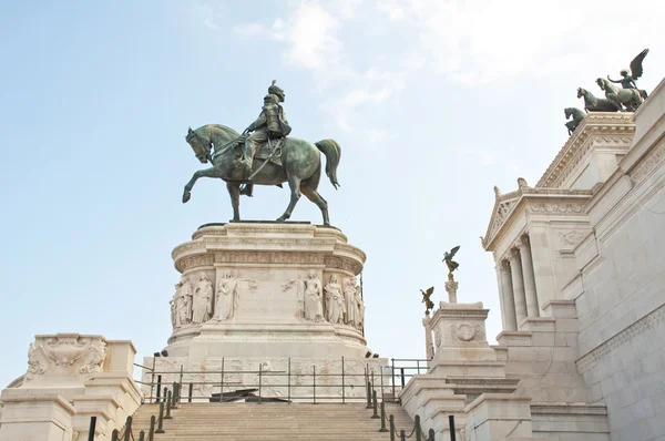 维克托 · 伊曼纽尔二世纪念碑在罗马威尼斯广场 — 图库照片