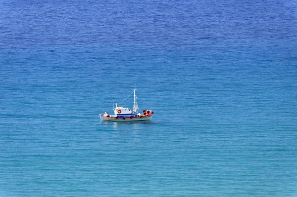 Stock image Boat in the aegean