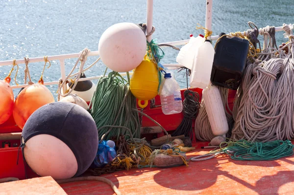 Rybářské lodě na samos — Stock fotografie