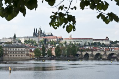 Charles Bridge mimarisi