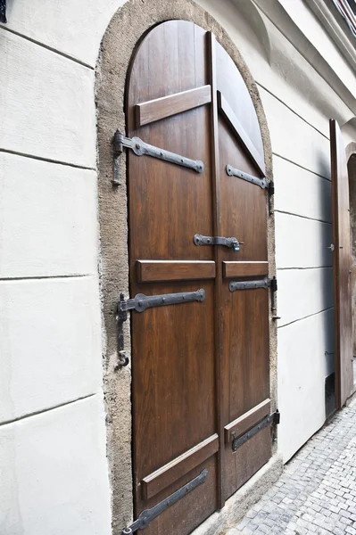 Дуговая дверь — стоковое фото