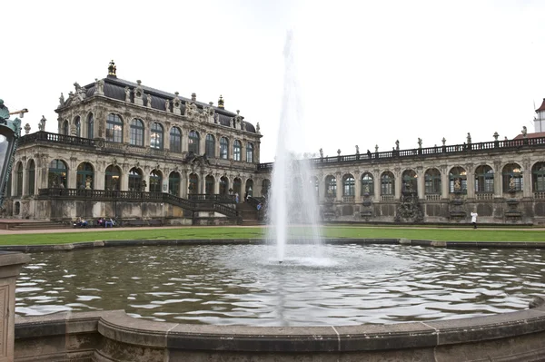 德累斯顿皇宫喷泉 — 图库照片