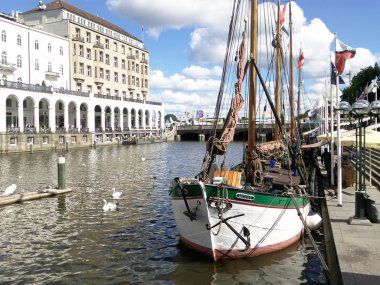 Boot auf der Alster clipart