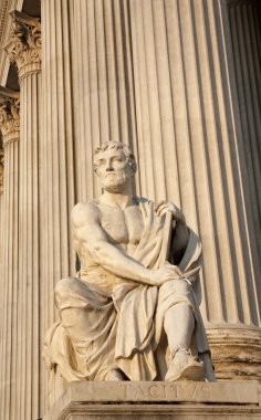 Vienna - Rome historian Taciuts statue - parliament clipart