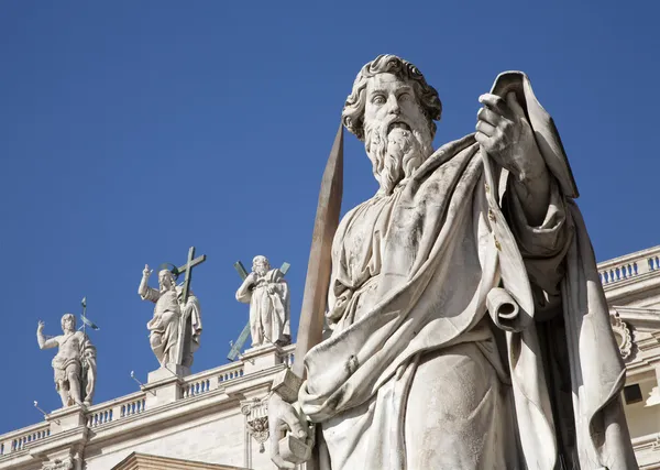Rom - st. Paul s staty för st. Peter s basilica — Stockfoto